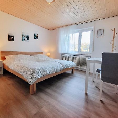 Privates Zimmer In Unterkunft Mit Glatttal Blick In Wasserschloss Nahe Sulz am Neckar Extérieur photo