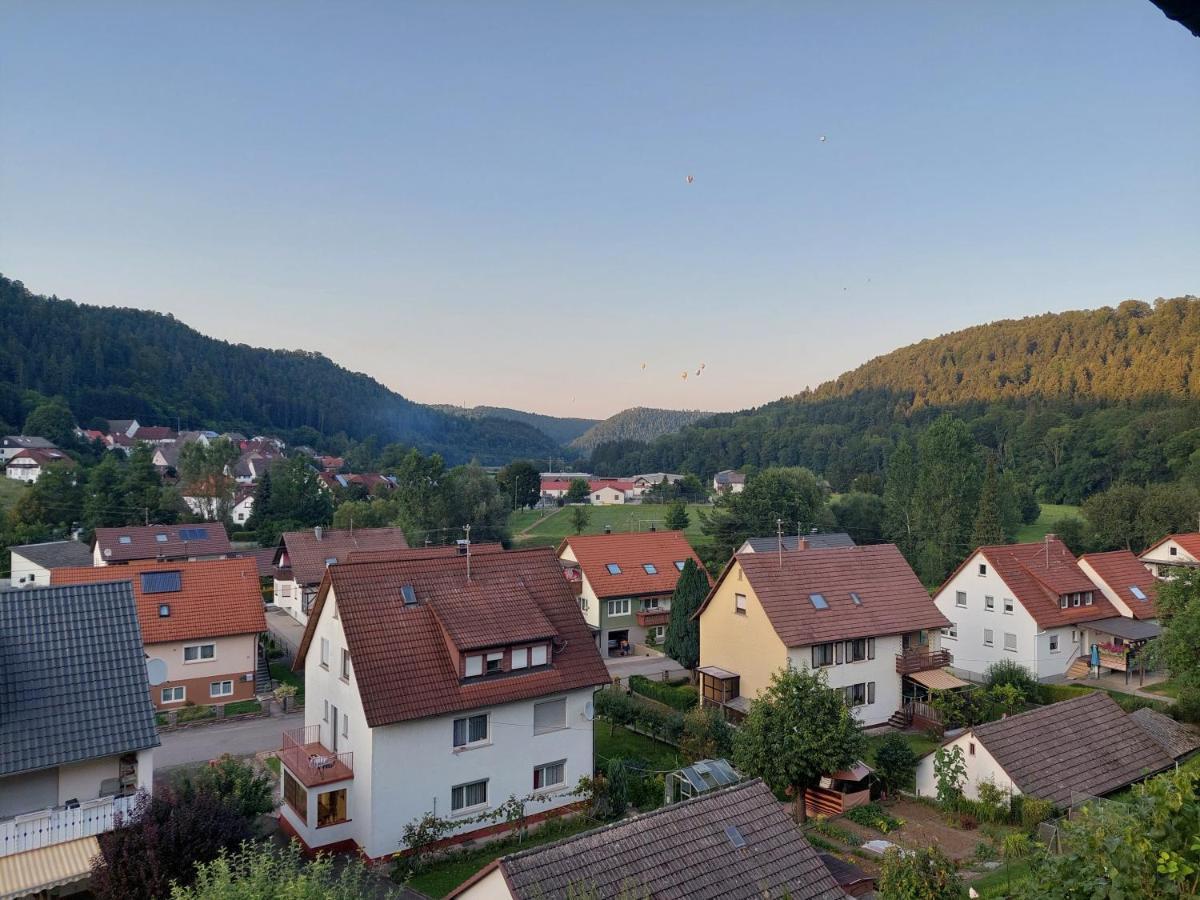 Privates Zimmer In Unterkunft Mit Glatttal Blick In Wasserschloss Nahe Sulz am Neckar Extérieur photo